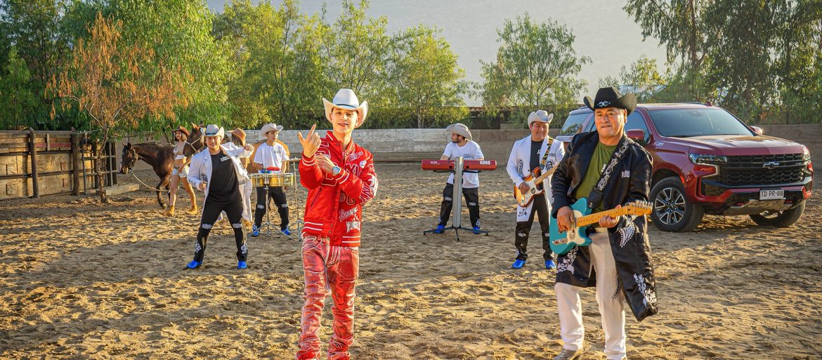 J Matt y Los Charros de Lumaco