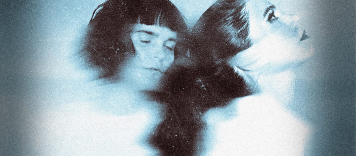 Camila Moreno y Javiera Mena