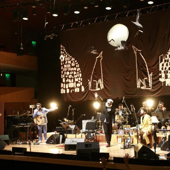 Macha y El Bloque Depresivo